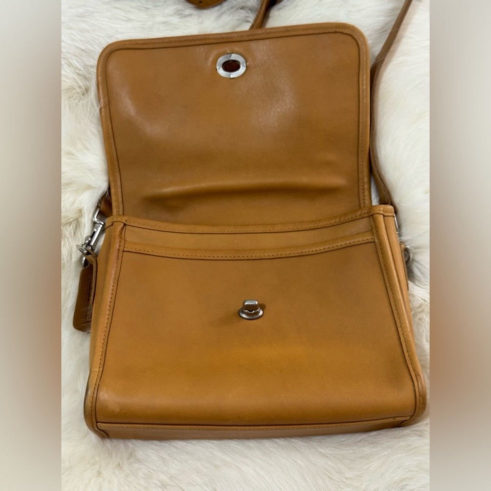 Vintage COACH Costa Rica Court Bag 9870 Camel Leather Shoulder Crossbody #209 - Picture 12 of 16
